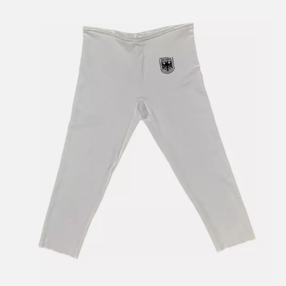 YZY Yeezy Vultures White Pants Size 2 **JUST ARRIVED** - Picture 1 of 1